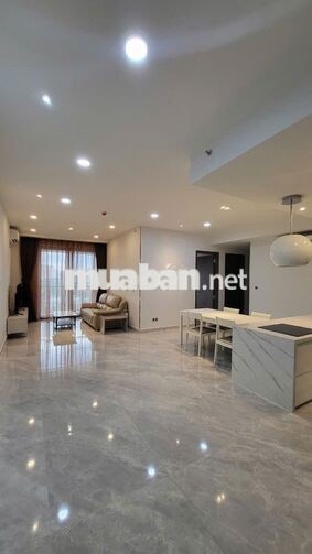 Cho thuê Republic, Cộng Hòa, Tân Bình: 70m2, 2Pn Nhà Trống