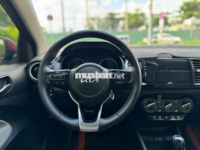 Kia Soluto 2024 Luxury Tự động Đỏ