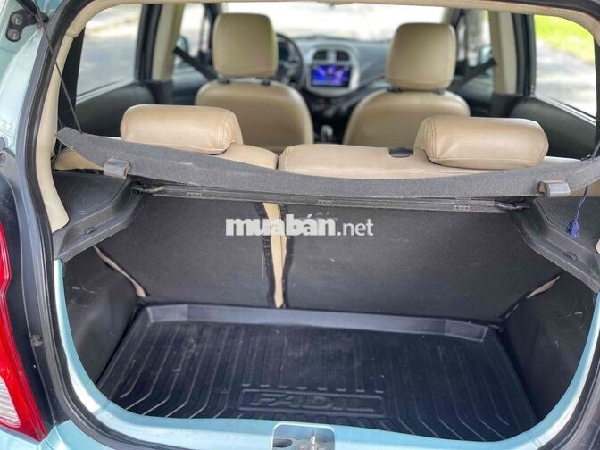 Chevrolet Spark 5 chỗ Xanh