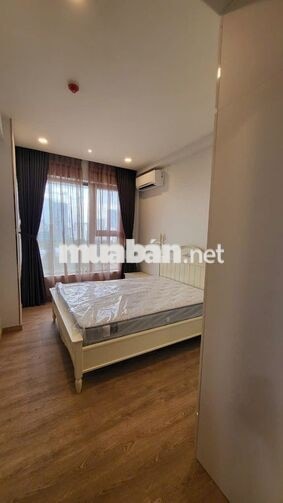 Cho thuê Republic, Cộng Hòa, Tân Bình: 70m2, 2Pn Nhà Trống