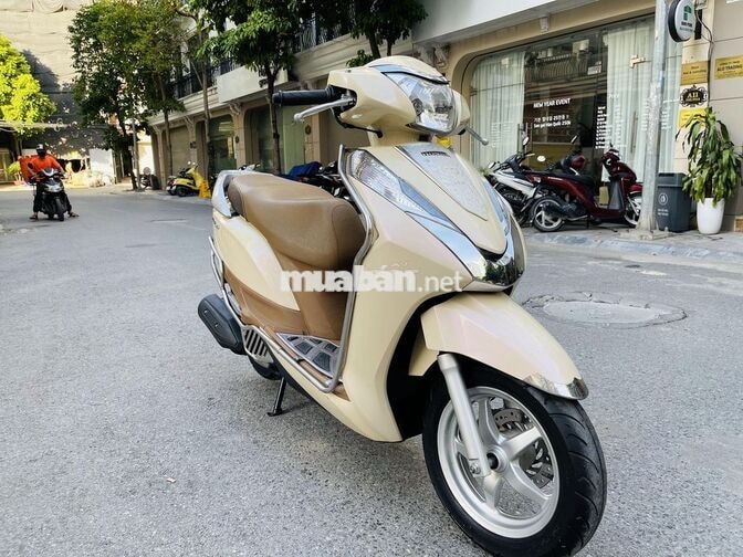 HONDA LEAD 125cc bản 2018 VÀNG KEM