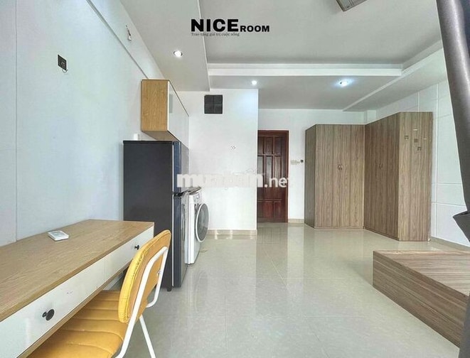 CHO THUÊ CĂN HỘ BAN CÔNG NGAY CHỢ BÀ CHIỀU