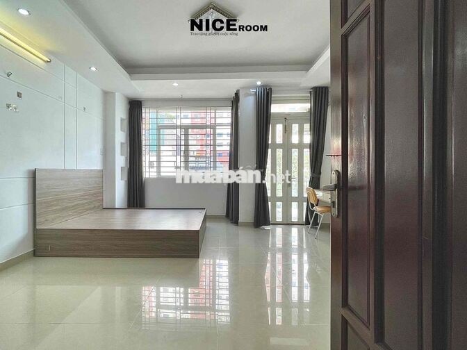 CHO THUÊ CĂN HỘ BAN CÔNG NGAY CHỢ BÀ CHIỀU