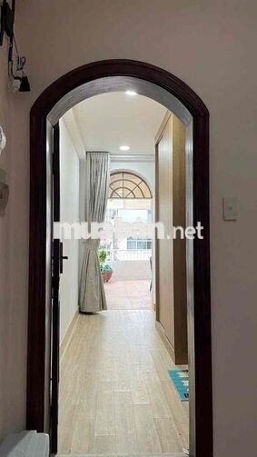 CHO THUÊ CĂN HỘ FULL NỘI THẤT ĐƯỜNG NGUYỄN BỈNH KHIÊM, Q.1