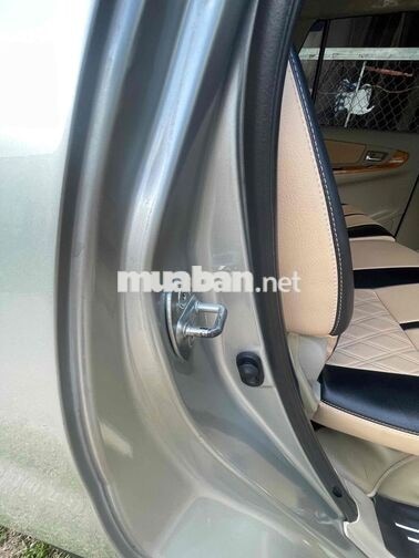 TOYOTA INNOVA 2011 G xịn camde 360