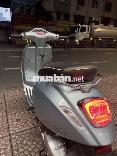 Piaggio Vespa Sprint 2018 125cc xanh