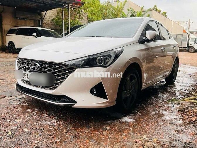 Hyundai Accent 2021 1.5 AT 8500 km trắng