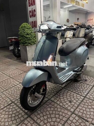 Piaggio Vespa Sprint 2018 125cc xanh