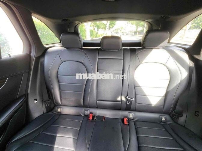 Mercedes-Benz GLC200 2019 Trắng