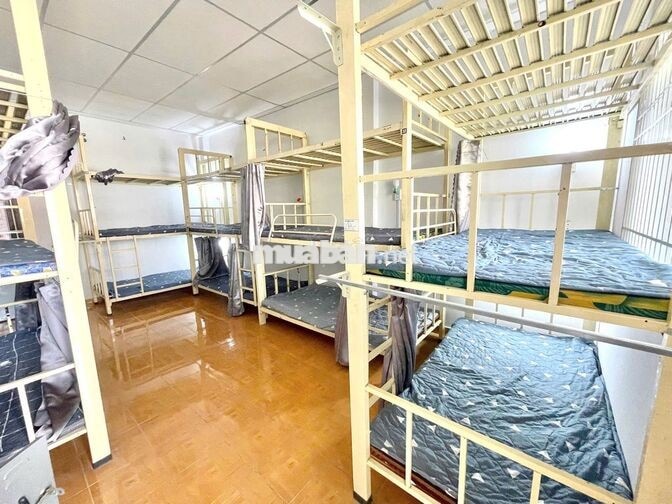 KTX MÁY LẠNH - FREE 1 THÁNG TIỀN THUÊ