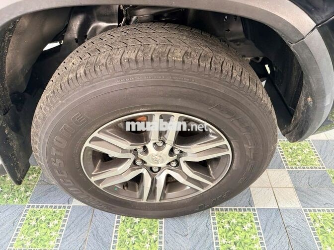 Toyota Fortuner 2017 Máy dầu Số sàn 130.000 km