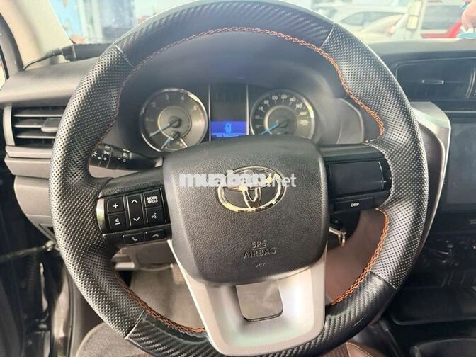Toyota Fortuner 2017 Máy dầu Số sàn 130.000 km