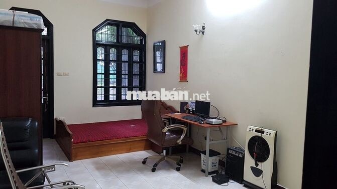 Bán nhà riêng Vũ Thạnh,Đống Đa,10,4 tỷ, 45m2,5m đường,ô tô trong nhà