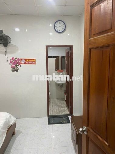 Cho thuê khách sạn Hẻm xe Tải Sư Vạn Hạnh  Phường 12 Quận 10 