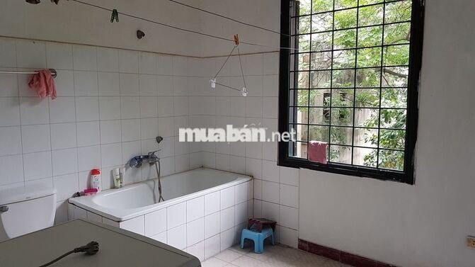 Bán nhà riêng Vũ Thạnh,Đống Đa,10,4 tỷ, 45m2,5m đường,ô tô trong nhà