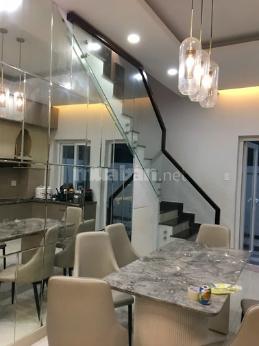 Cho thuê nhà Park Riverside dt 5x15m trệt 2 lầu giá 16 triệu