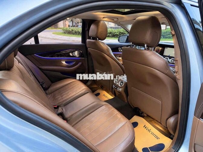 Mercedes E250 2016 up full E300 màu Diamond Silver