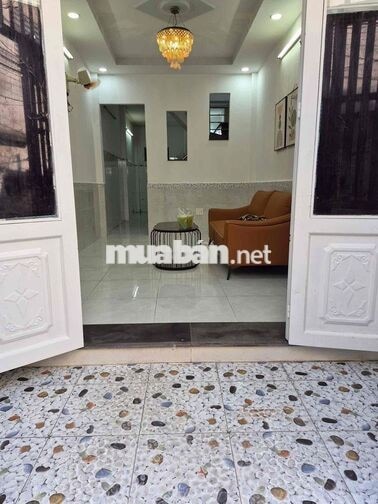 Bán nhà 3,75 tỷ ngay đường số 2 Hiệp Bình Phước. 36 m2 ngay hẻm xe hoi