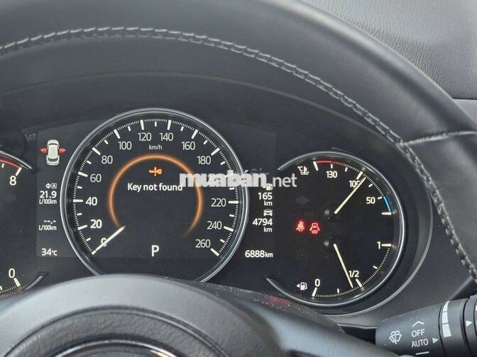 Mazda cx8 sig awd sx 2025 odo 6.800 km