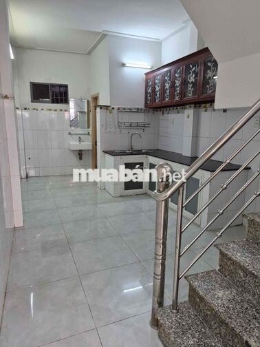 Bán nhà 3,75 tỷ ngay đường số 2 Hiệp Bình Phước. 36 m2 ngay hẻm xe hoi
