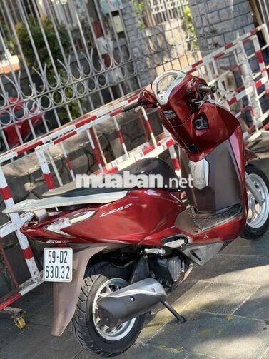 Honda Lead 125 2018 màu đỏ