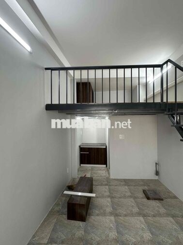 18m2 gác lửng - cửa sổ - nội thất 5.500.000