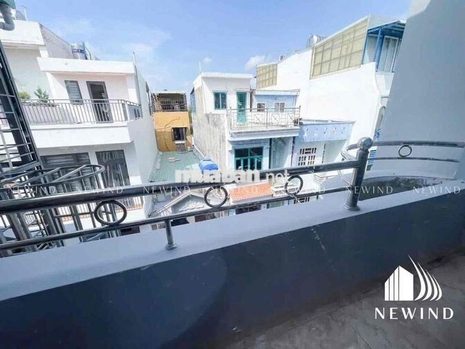 CHO THUÊ CĂN HỘ BAN CÔNG ĐẦY ĐỦ NỘI THẤT NGAY TRUNG TÂM Q7 - KẾ LOTTE