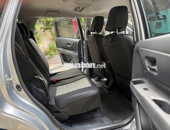 Toyota Avanza 2025 AT 7 chỗ Bạc 3736 km