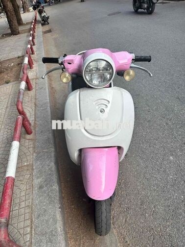 Xe tay ga 50cc Giorno Hồng trắng