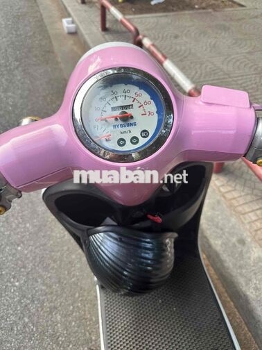 Xe tay ga 50cc Giorno Hồng trắng