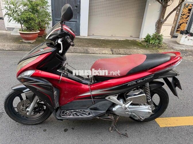 Honda Air Blade 2011 đỏ đen