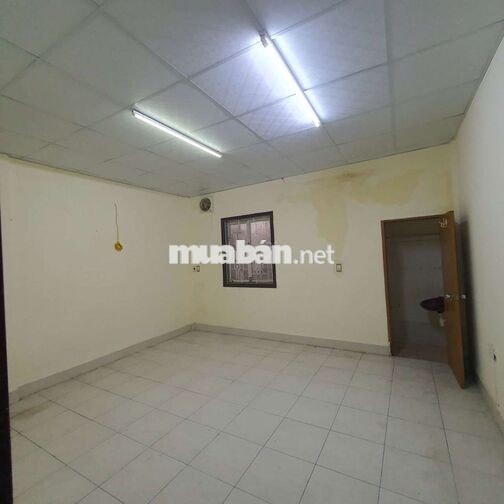 căn *** mặt tiền cư xa bình thới giá 18 triệu