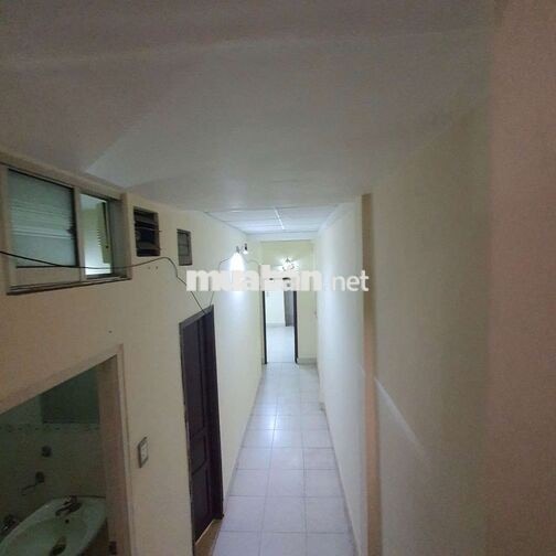 căn *** mặt tiền cư xa bình thới giá 18 triệu