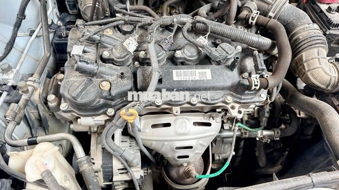 Toyota Veloz Cross 2024 Trắng 7 chỗ