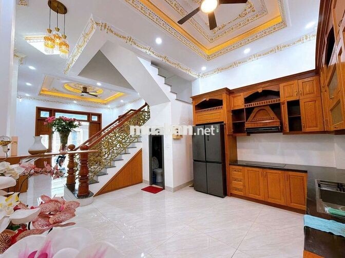 1TRỆT 2LẦU, BÁN LỖ NHÀ TÂN HIỆP SỔ HỒNG THỔ CƯ 💯 ĐƯỜNG NHỰA 6m SÂN OTO