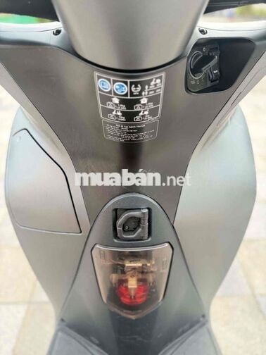 Honda SH 160i màu xám