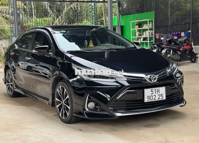 Toyota Corolla Altis 1.8G 2021 siêu lướt