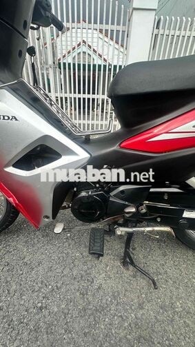 Honda Wave Alpha màu Đỏ