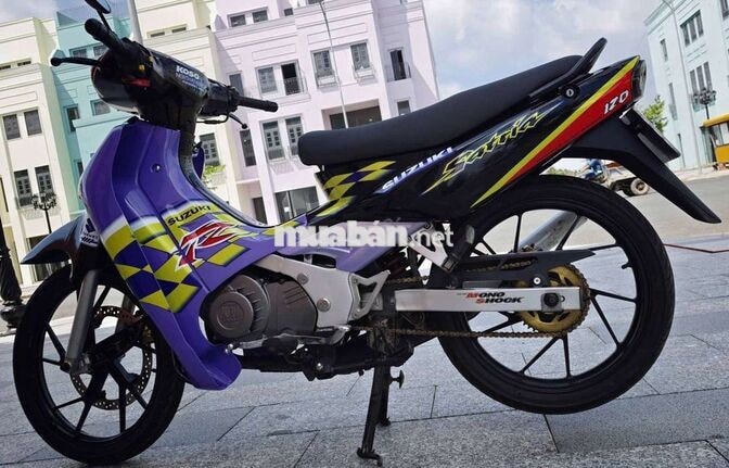 Suzuki Satria 120cc màu Tím đen