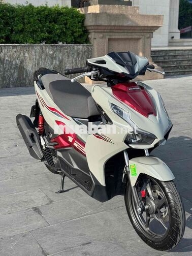 Honda Air Blade 125 Xám đỏ