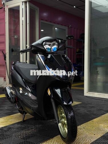 Honda Lead 160 màu Đen