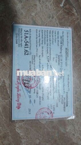 Daewoo Gentra 5 chỗ số sàn màu đen
