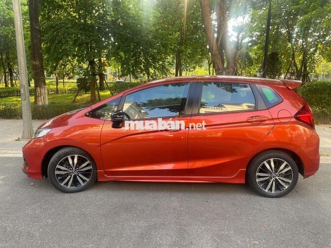 Honda Jazz RS 2018 Cam 5 chỗ Tự động