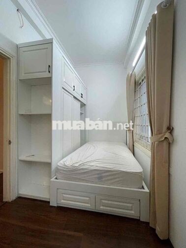 CHO THUÊ NHÀ LA THÀNH 40m2x5T, MỚI, ĐẸP, FULL NỘI THẤT