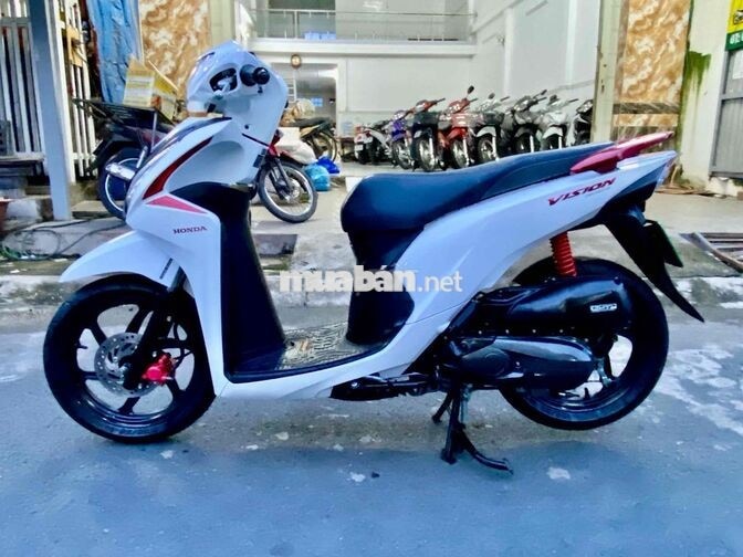 🌻HONDA  VISION ĐK 2020  xe zin khoá MasKey trắng B