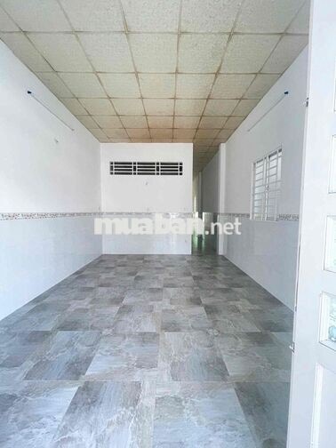Nhà có sân trước sau 4x26 hẻm 359 Nguyễn Văn Cừ