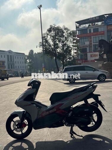 Honda Air Blade 125 Xám đỏ