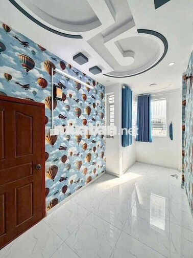 Nhà lầu trục chính hẻm 138 Trần Hưng Đạo