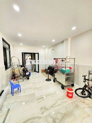 Cho thuê Mặt bằng k doanh MT đường Đông Hồ (4,5x12m) có lối đi riêng