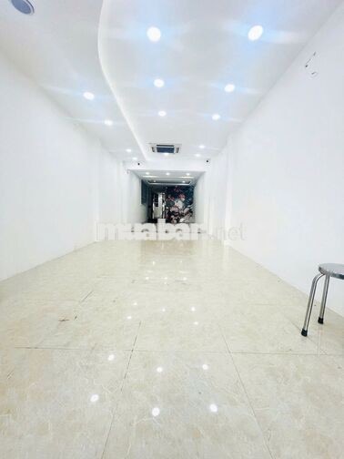 Mặt Tiền Đường Nguyễn Thị Nhỏ, Quận 11, 4x20 - 1T 5L TM - Cư Xá Lữ Gia